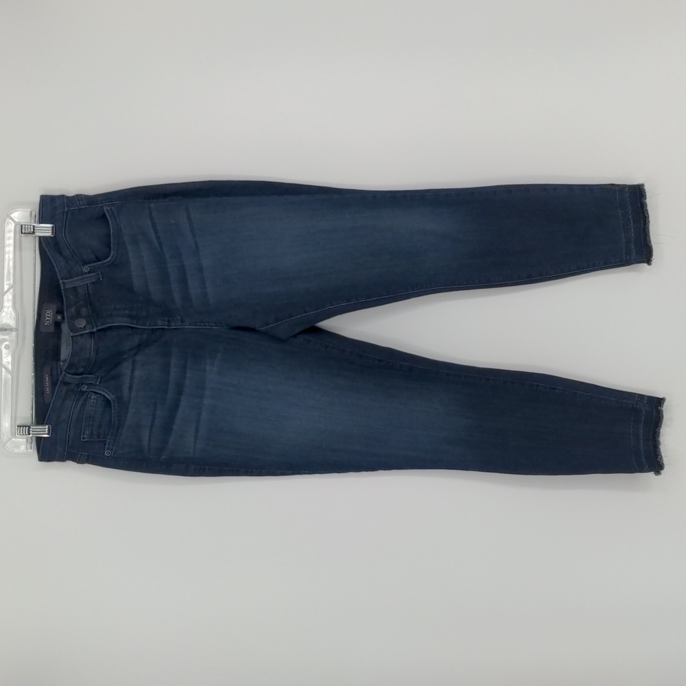 NYDJ Women's Ami Skinny Jean Size 10 Dark Wash Super Stretch Raw‎ Frayed Hem